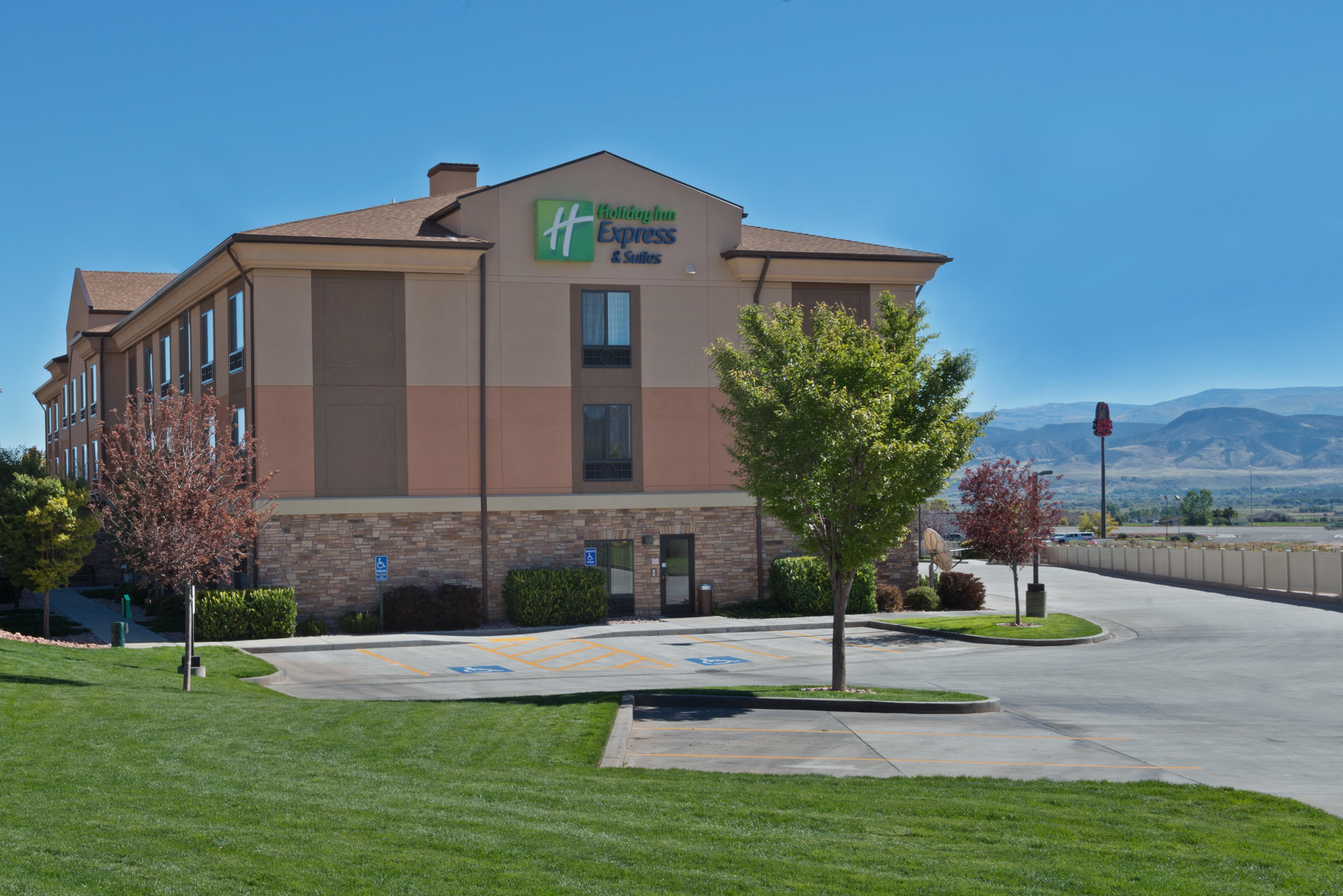 Holiday Inn Express Richfield By Ihg Exterior foto